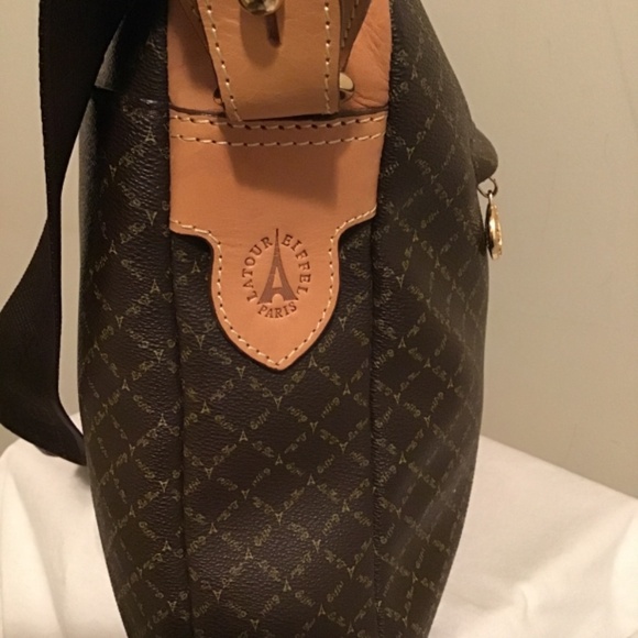 🔥LA TOUR  EIFFEL PARIS, vintage, has wear on leather see pics, gorgeous bag - Picture 4 of 16